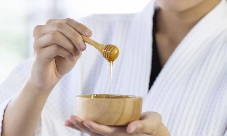 Wundermittel Honig: 5 wirkungsvolle Anwendungen für schöne Haut und mehr!